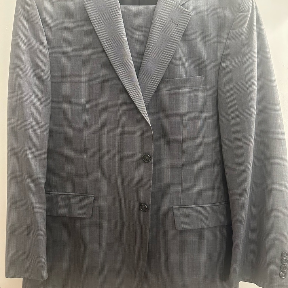 J Jos. A. Bank Tailored Fit Single Breasted Sz 43R 37 Pants Gray